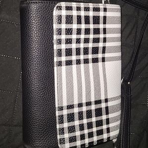 Thirty-One purse